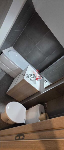 Colentina, Doamna Ghica, Ion Berindei, et. 2/10, renovat total.